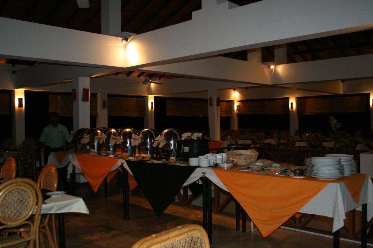 Hibiscus Garden Hotel Tissamaharama Exterior foto